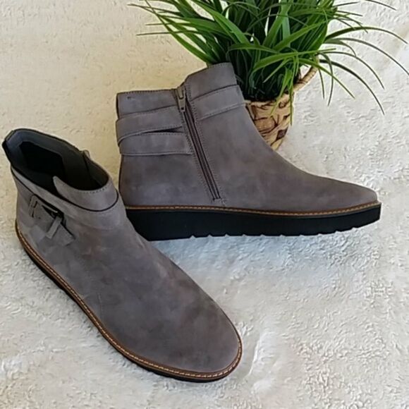 ✨ Naturalizer Flatform Leather Ankle Boots - Aster✨ - Picture 8 of 16